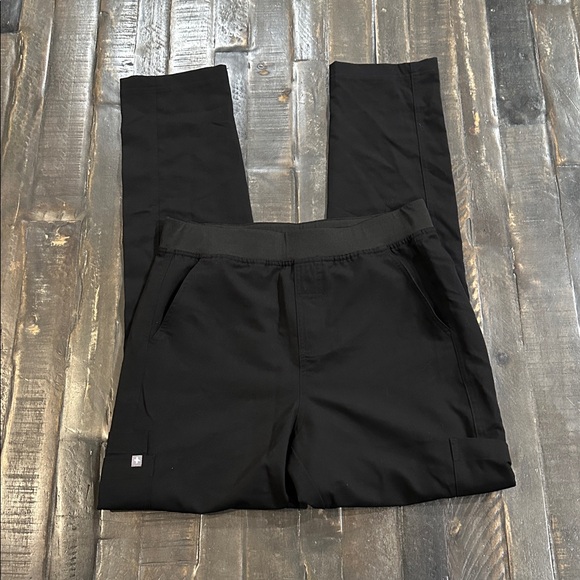 Figs Men’s Scrub Set - Picture 2 of 10